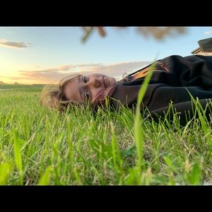 Meet your Posher, Eliane